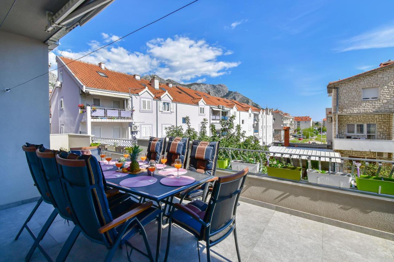 Apartment Ela أوميس المظهر الخارجي الصورة