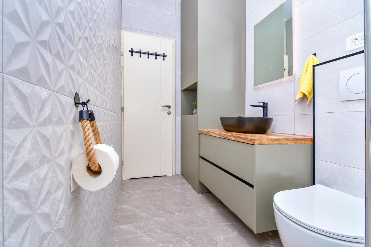 Apartment Ela أوميس المظهر الخارجي الصورة