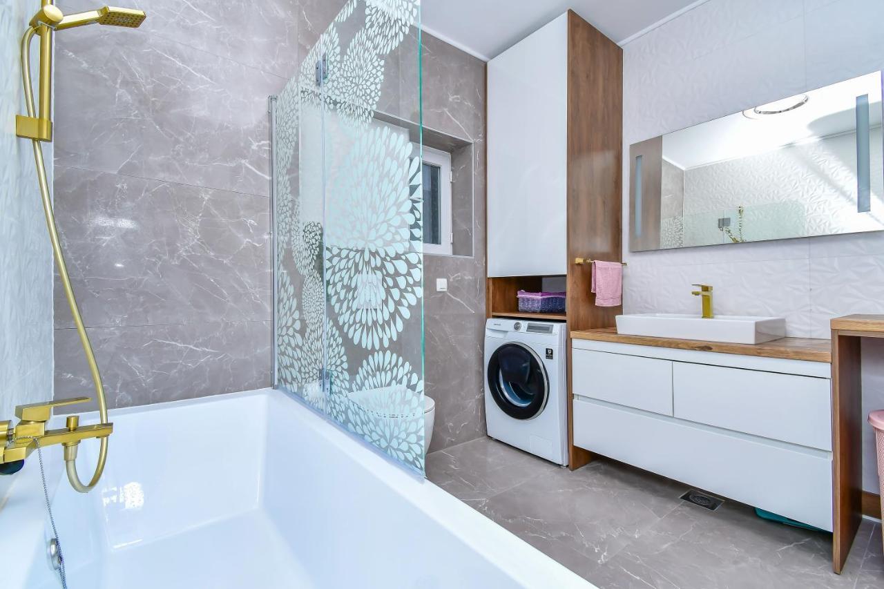 Apartment Ela أوميس المظهر الخارجي الصورة